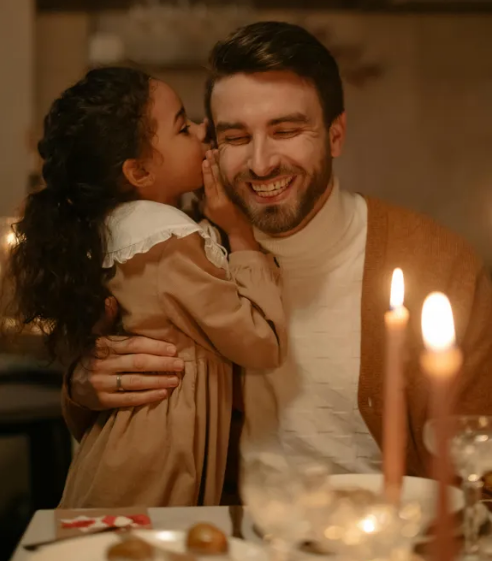 Sekret mojego ojczyma zaskoczył mnie w dniu urodzin, a moja zemsta sprawiła, że rozpłakał się.