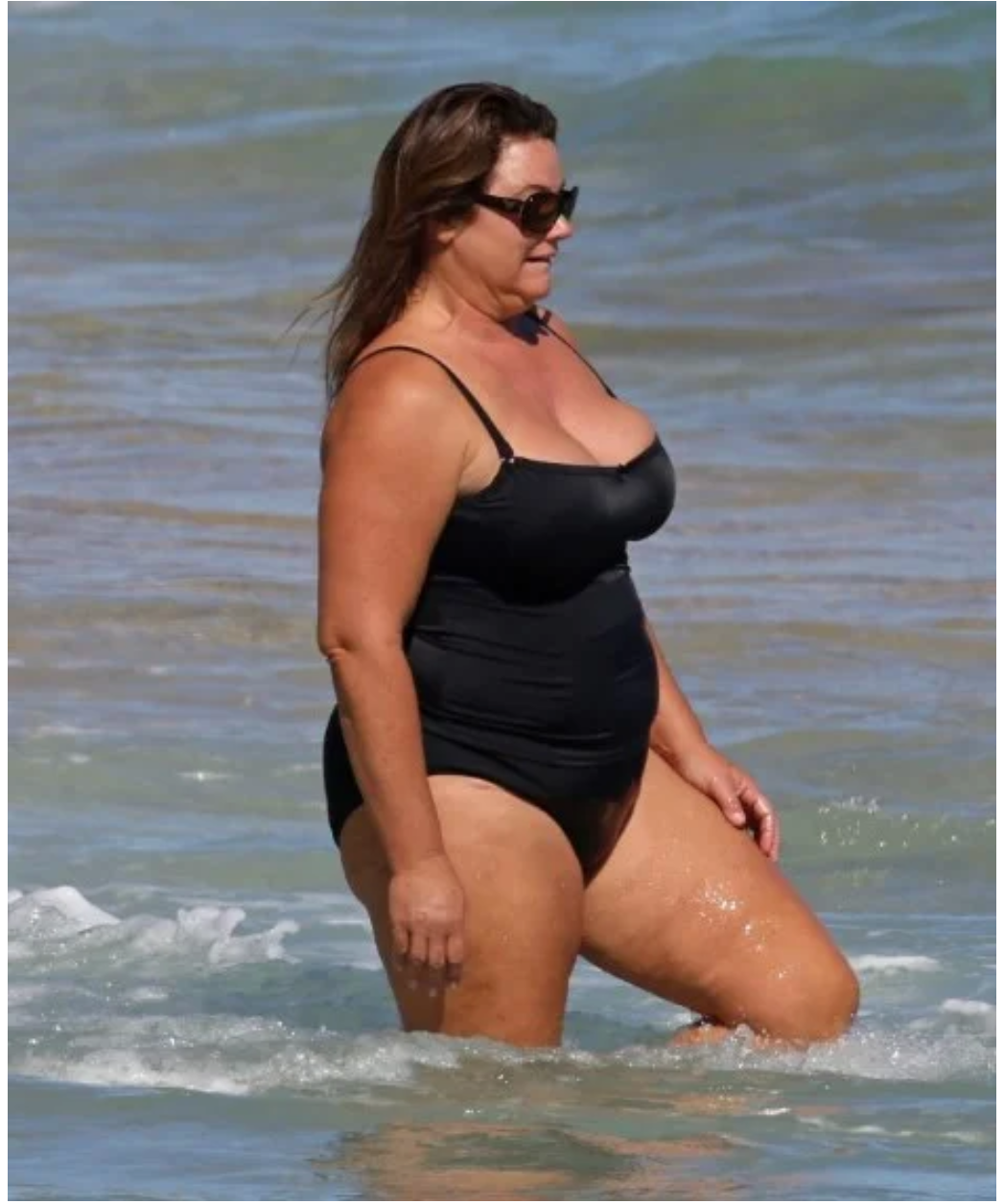 „Mój ideał kobiety”. Żona Brosnana pojawiła się na plaży