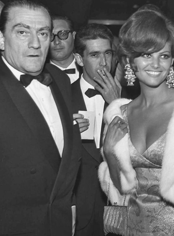 Claudia Cardinale i Tony Curtis na kultowym zdjęciu: czy dostrzegasz sekret kryjący się za tą legendarną chwilą?