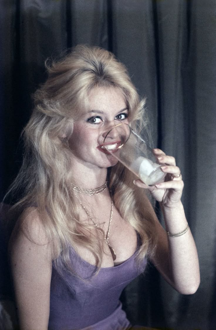 W 1958 roku jedna scena, jedna kobieta i jedno spojrzenie na zawsze zmieniły postrzeganie kina.