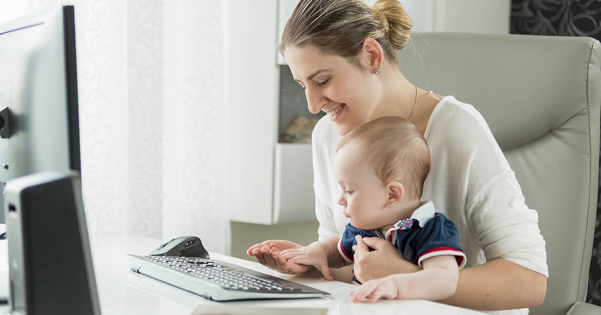 Dwa lata po śmierci mojego pięcioletniego syna usłyszałam, jak ktoś puka do moich drzwi, mówiąc: „Mamo, to ja”.