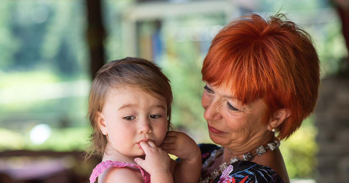 Mam sześćdziesiąt osiem lat i cała opieka nad moją małą wnuczką spoczywa teraz wyłącznie na mnie. Pół roku temu zmarł mój syn i jego żona, a ich nowo narodzona córeczka Grace pozostała pod moją opieką.