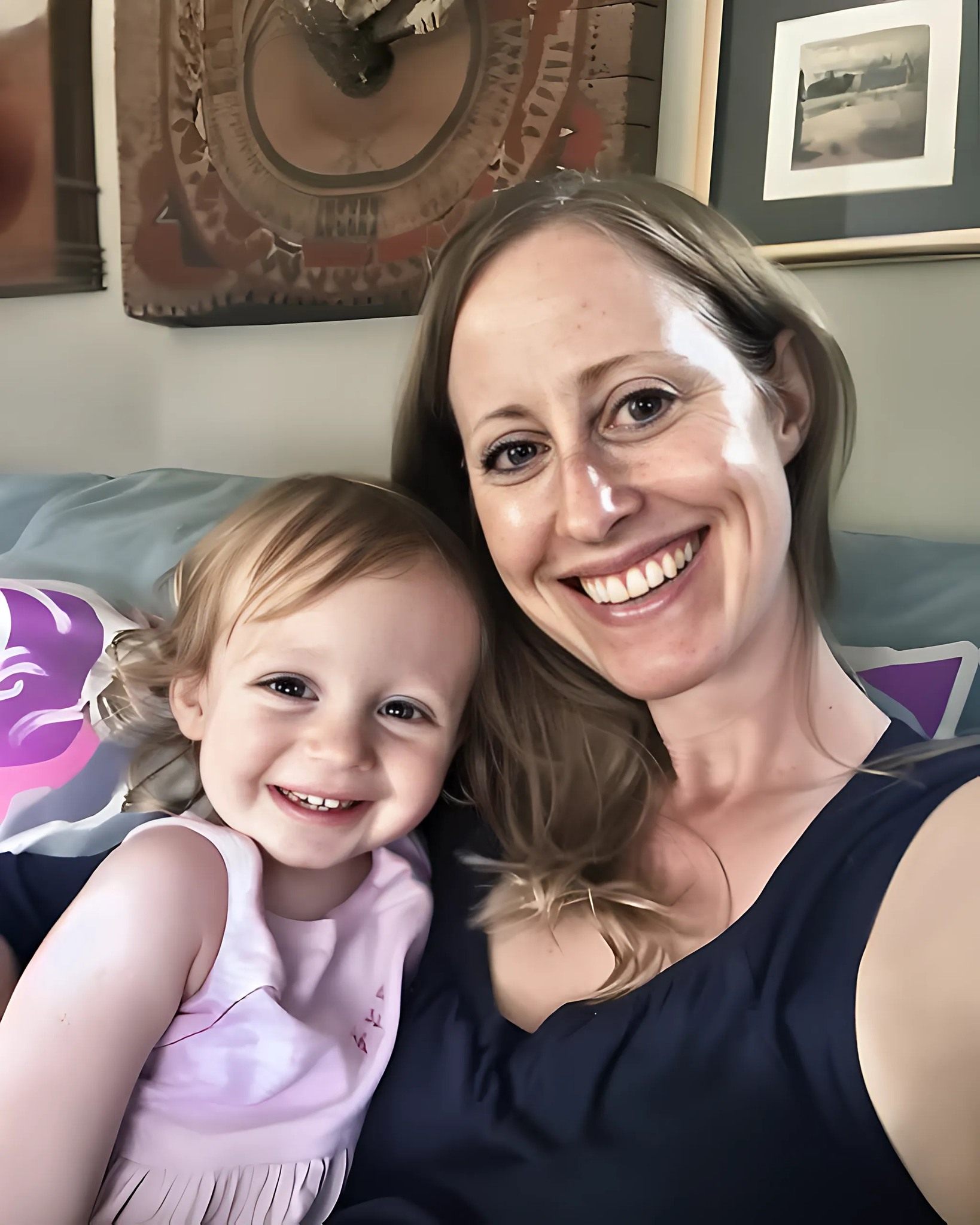 Dwa lata po śmierci mojego pięcioletniego syna usłyszałam, jak ktoś puka do moich drzwi, mówiąc: „Mamo, to ja”.