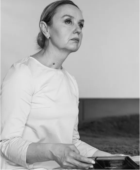 W dniu naszej trzeciej rocznicy zadzwoniła była żona mojego męża i powiedziała tylko jedno: „Ludzie się nie zmieniają. On też nie”.