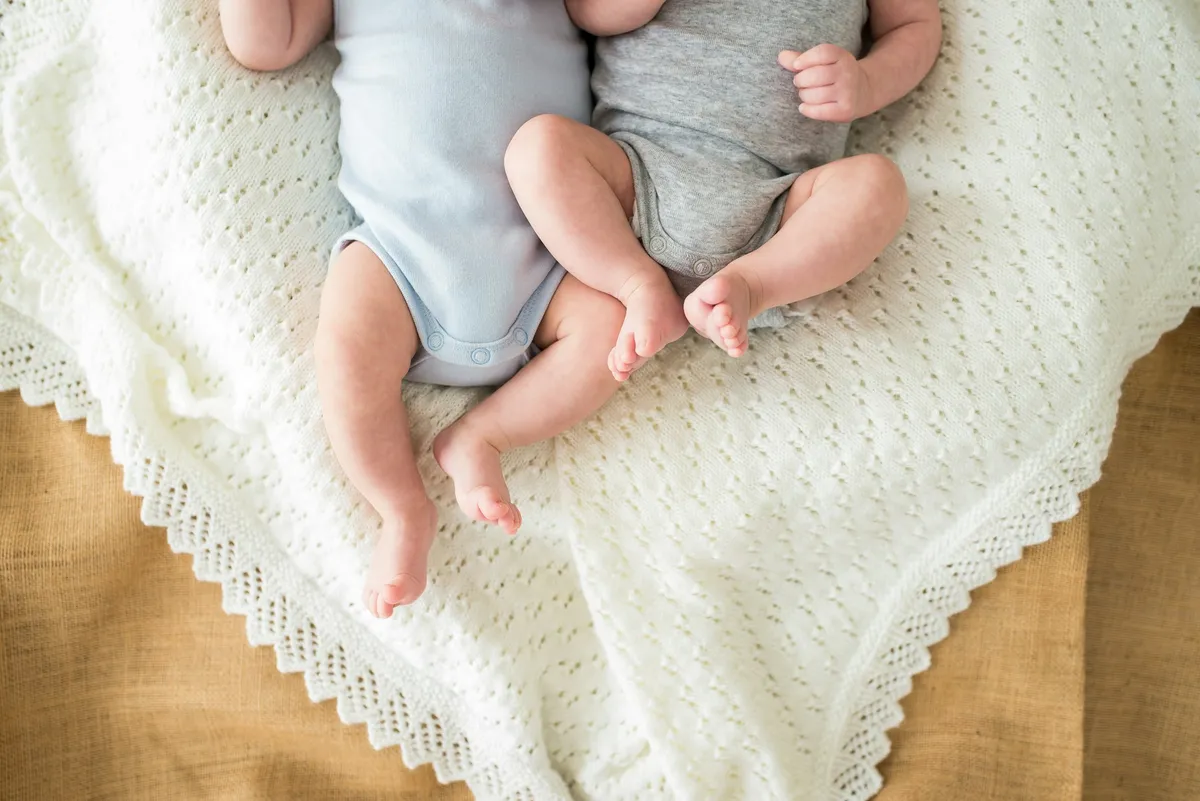 „Przepraszam mamo, nie mogłem ich zostawić” – powiedział mój 16-letni syn, kiedy przyniósł do domu nowo narodzone bliźniaki.