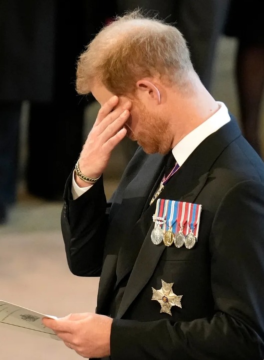 „Książę Harry otwarcie mówi o księżnej Dianie i zerwaniu z Williamem: jego pierwsze publiczne komentarze!”