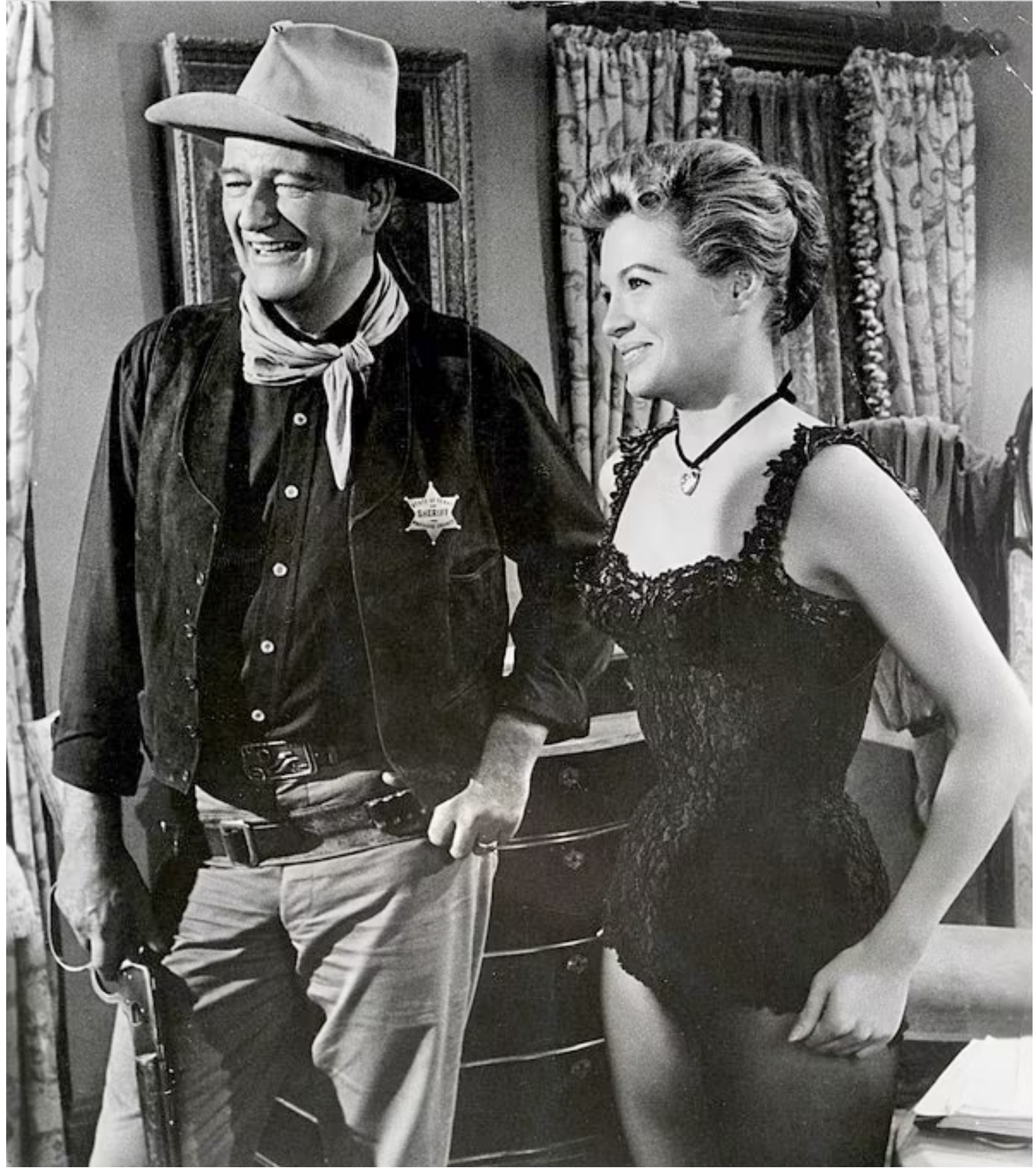 Legenda lat 70. na spacerze. Rozpoznajecie ją?