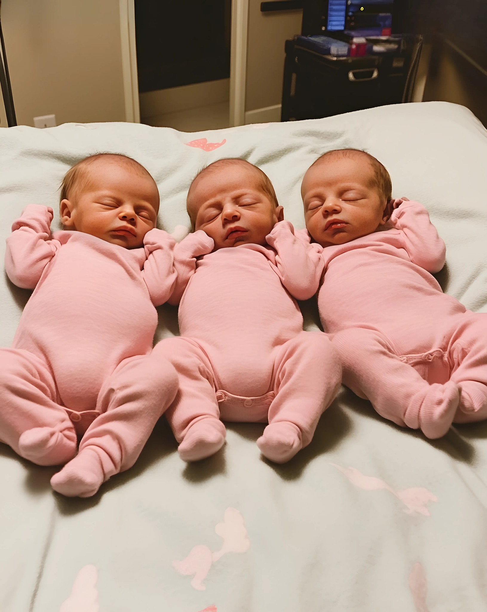 Trzy córki, jedna druzgocąca decyzja — i matka, która wybrała miłość