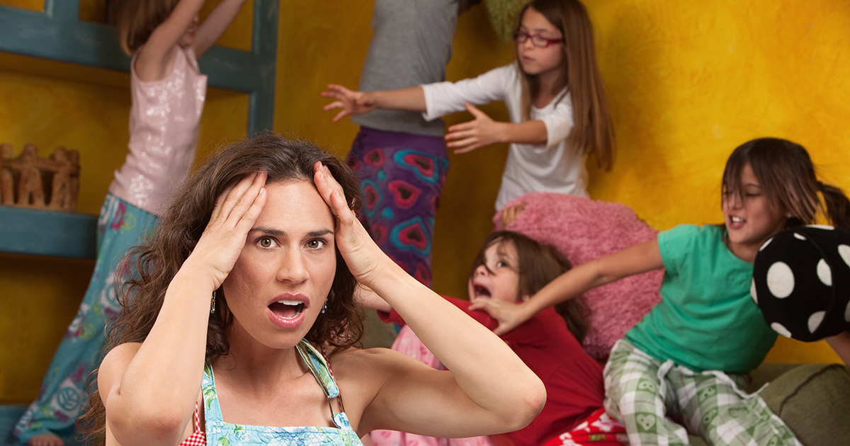 Jestem samotną mamą dwójki małych dzieci – prace domowe były wykonywane w nocy, aż w końcu zobaczyłam to na własne oczy.