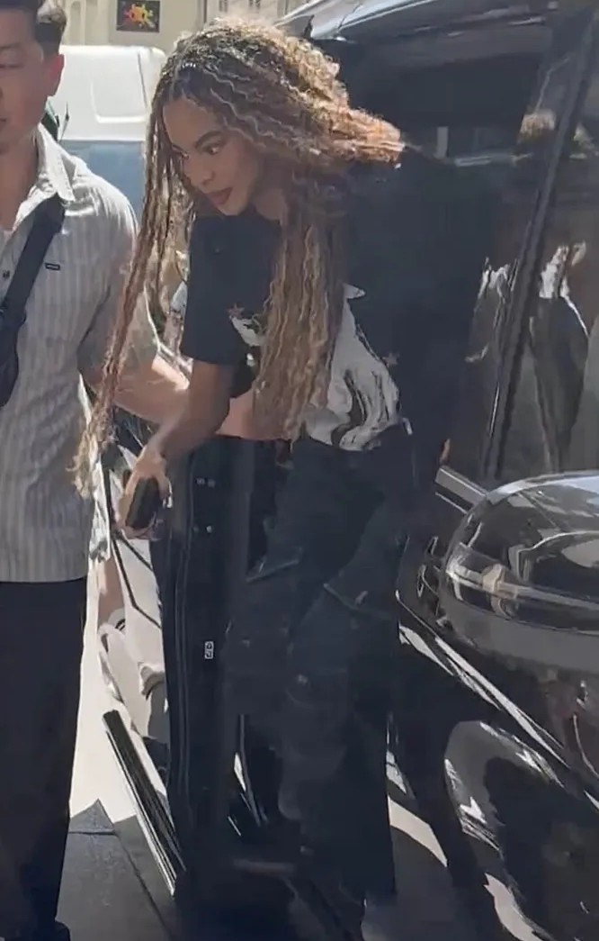 Zmniejszona wersja Beyoncé! 56-letni Jay-Z pojawił się publicznie ze swoją 13-letnią córką.