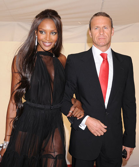 Trudne próby „czarnej pantery”: jak Naomi Campbell rozstała się z miliarderem i zdecydowała się na macierzyństwo po 50. roku życia