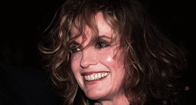 Weź głęboki oddech, zanim spotkasz się dzisiaj z Lindą Gray, która ma 84 lata.