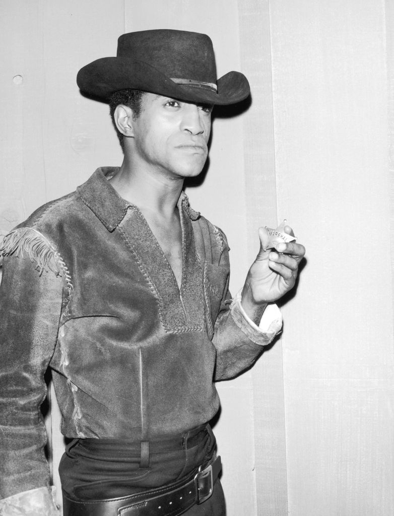 Mało znane błędy i wpadki w serialu „Strzelec”