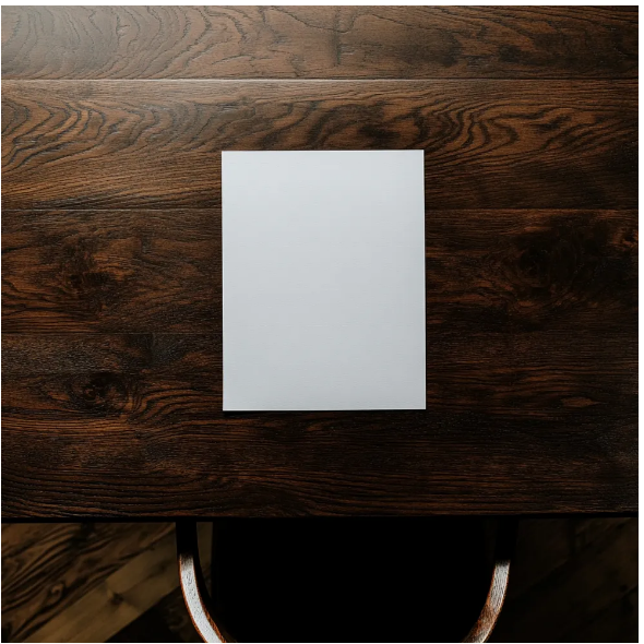 Zauważyłam swoją bransoletkę, która zaginęła miesiąc temu, na nadgarstku pielęgniarki, która opiekowała się mną w szpitalu.