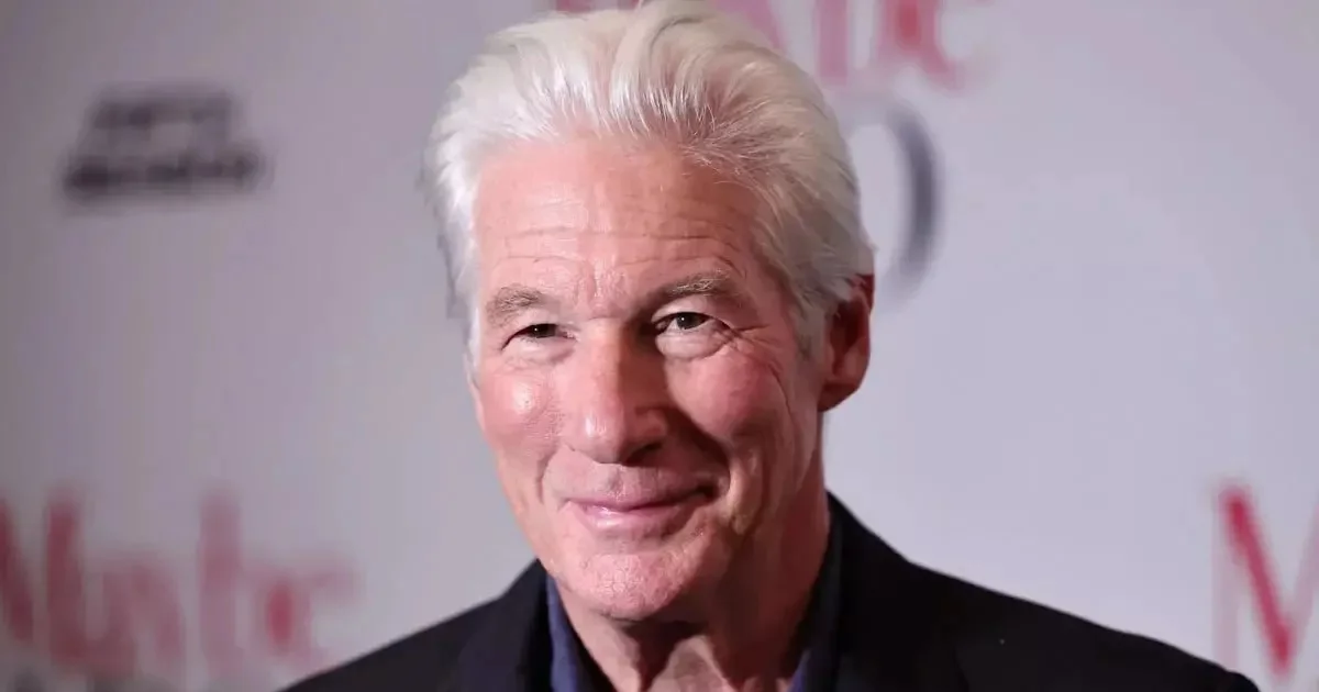 On ma 74 lata, a ona 41: Richard Gere po raz pierwszy od dłuższego czasu pokazał swoją młodą żonę