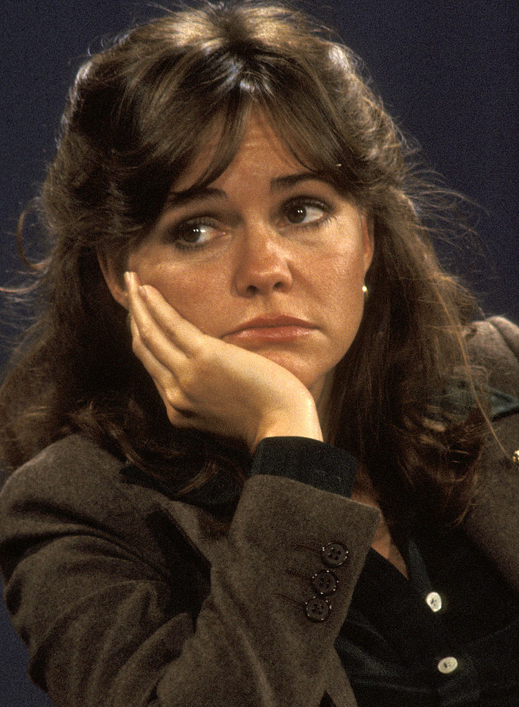 Sally Field odpowiada krytykom, którzy nazwali ją „brzydką”