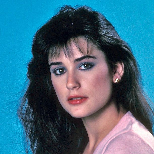 Od mrocznego dzieciństwa do hollywoodzkiej sławy: ból, który ukształtował prawdziwą ikonę