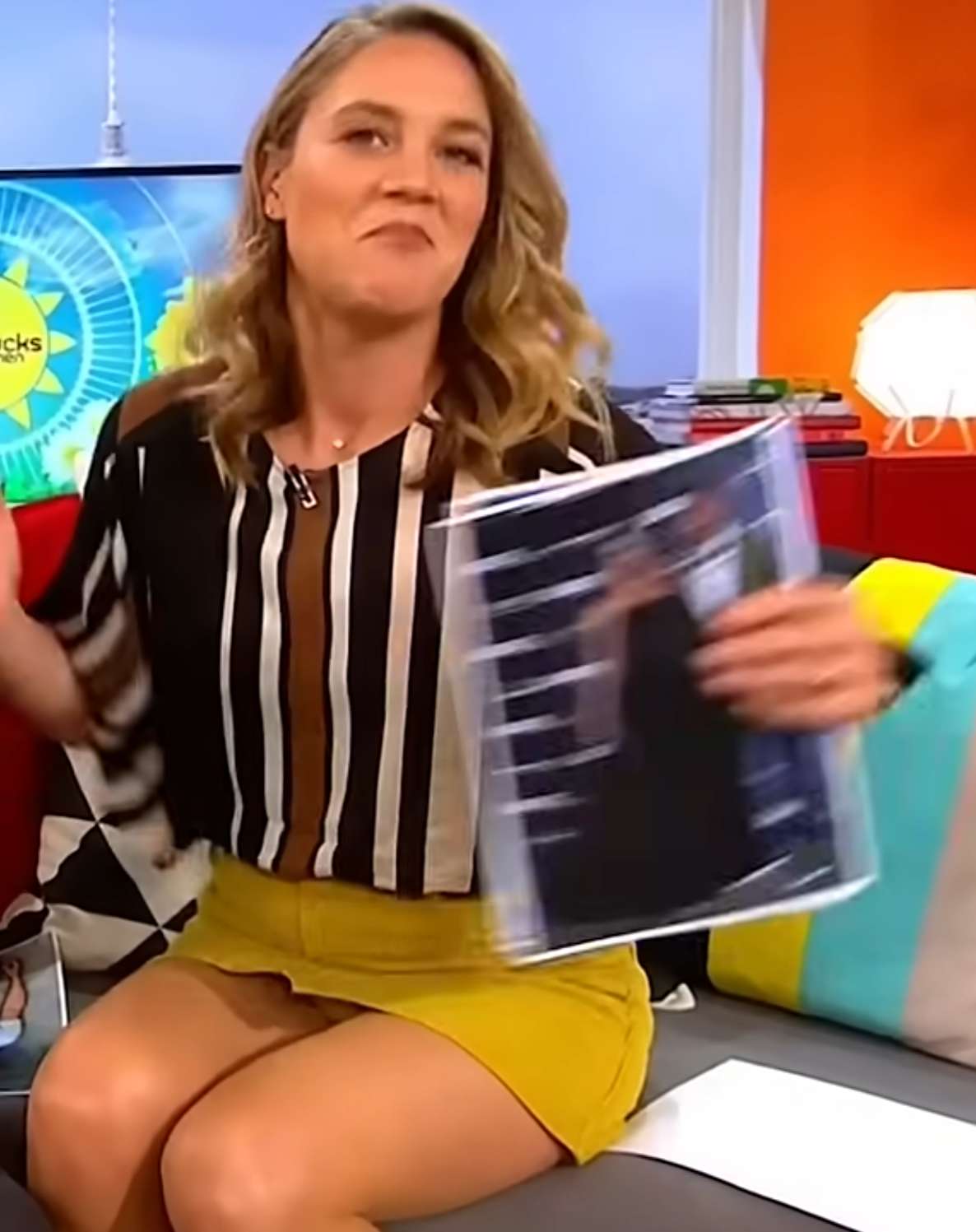 Szokujący skandal telewizyjny: prezenterka straciła pracę po tym, jak błąd popełniony podczas transmisji na żywo całkowicie zszokował widzów.