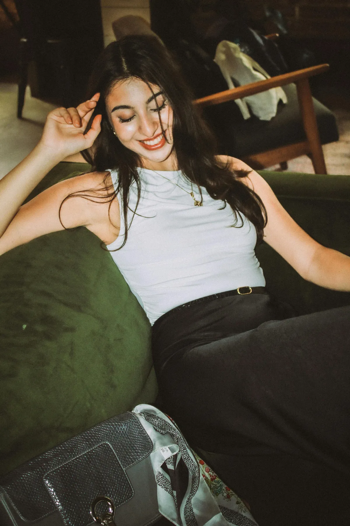 Moja córka wystąpiła na swoim ślubie w czarnej sukni – gdy poznałem prawdziwy powód, odebrało mi mowę i na długo zapadło w pamięć