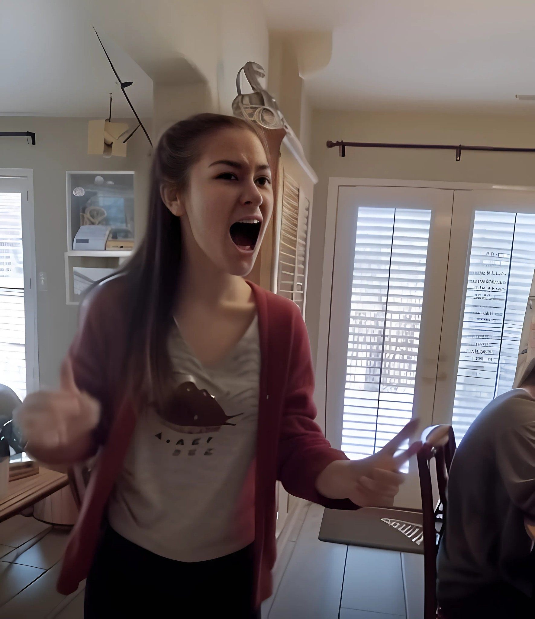 Moja macocha odmówiła mi pieniędzy na suknię na bal, za to moja siostra uszyła mi ją ze starych dżinsów mamy, a to, co wydarzyło się później, wprawiło wszystkich w prawdziwe osłupienie.