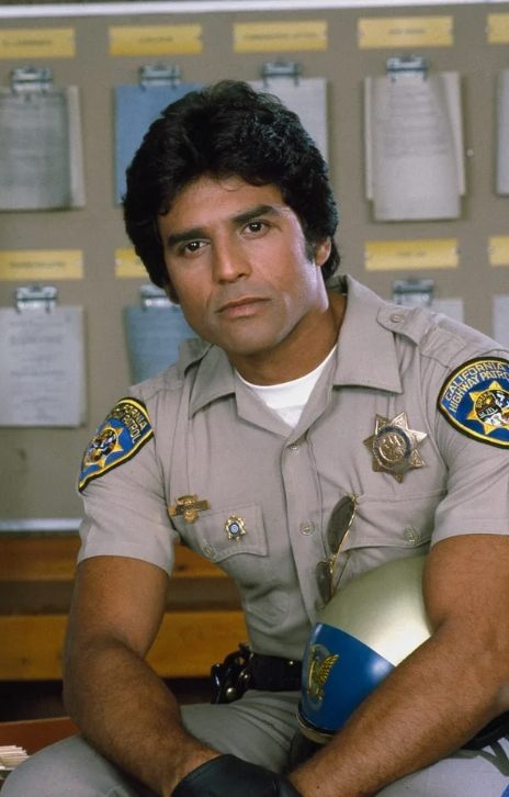 Rozpoznajecie ich? Słynna telewizyjna para z lat 70. spotkała się ponownie, a fani zalali internet falą nostalgii!