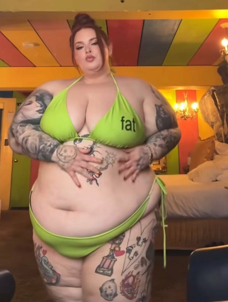 Wygląda na to, że jeszcze przybrała na wadze! Amerykańska modelka ważąca 155 kilogramów zaprezentowała swoją sylwetkę w bikini.