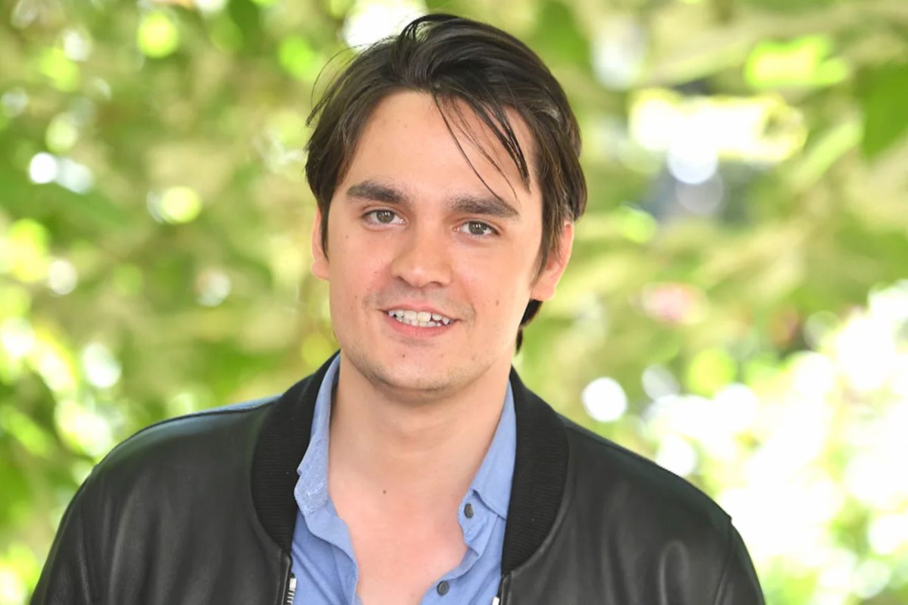 Jak dzieci zrujnowały życie Alena Delona: tragiczny koniec legendarnego aktora.