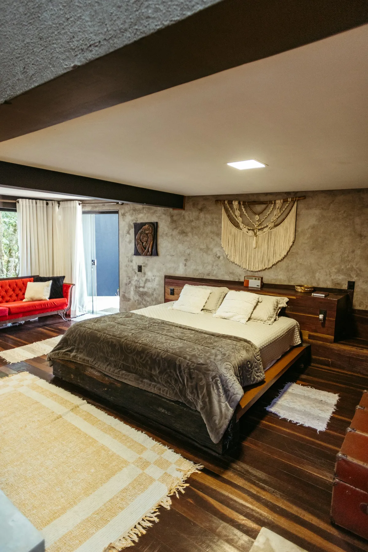 Moja szwagierka kazała mojej mamie spać na macie w korytarzu podczas rodzinnej wycieczki