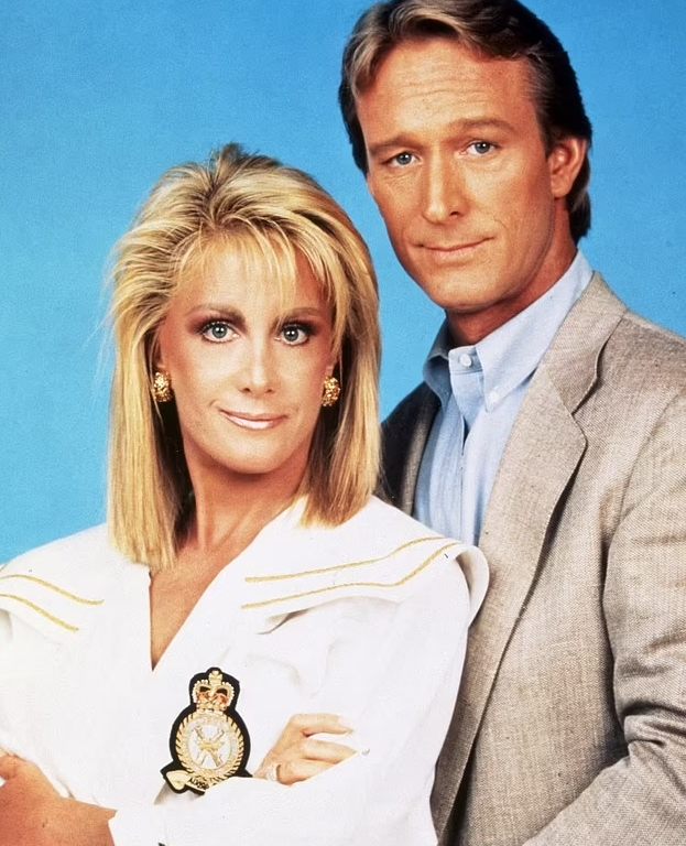 Prywatna ikona telewizji lat 80., 82 lata, zauważona podczas codziennych sprawunków w LA! Pierwsze publiczne pojawienie się od ponad 3 lat!