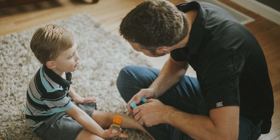 Matka, która zniknęła z mojego życia 17 lat temu!: A potem pojawiła się na balu maturalnym moich synów z szokującym powodem