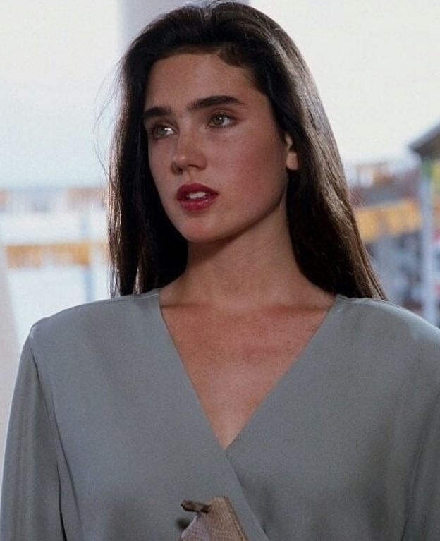 Ponadczasowa elegancja gwiazdy „Labiryntu” w wieku 54 lat: Jak wygląda dzisiaj?