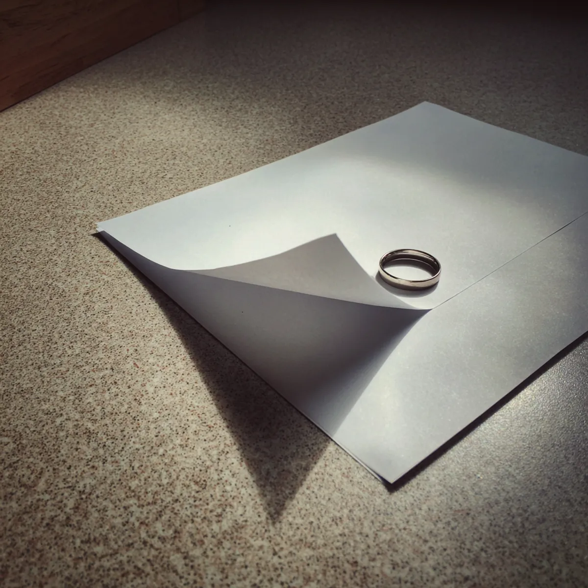 Mój mąż zostawił mnie dla swojej instruktorki jogi, która pomogła mu „uzdrowić swoje wewnętrzne dziecko” – cztery lata później znów ich zobaczyłam i niemal nie zrobiło mi się go żal