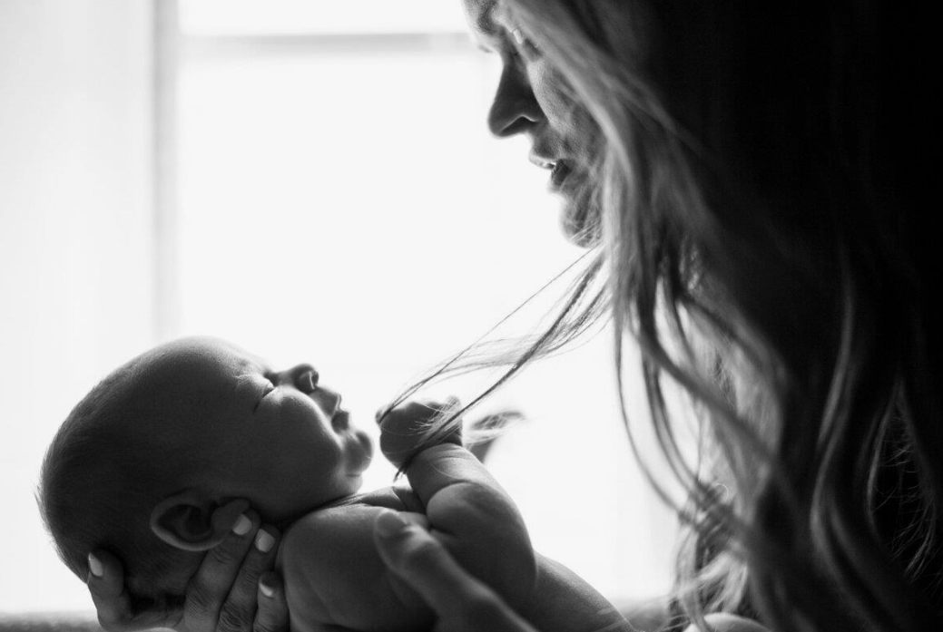 Koniec z tajemnicami: ucieczka jednej rodziny, uzdrowienie i odzyskane życie