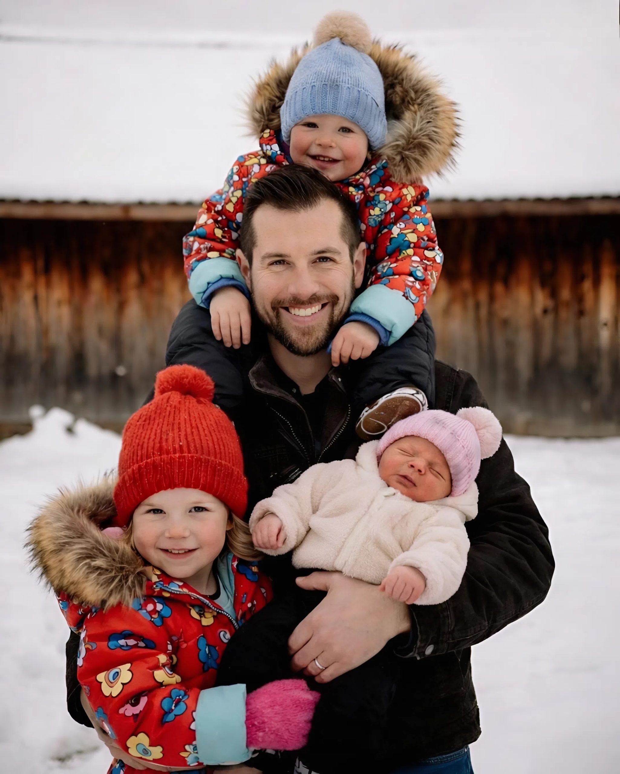 Mój mąż zostawił mnie i nasze sześcioro dzieci dla trenerki fitness – nie zdążyłam nawet pomyśleć o zemście, zanim dopadła go karma