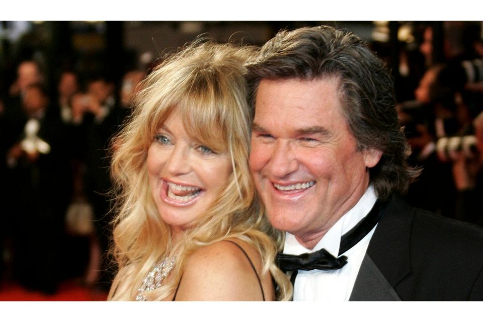 40 LAT PO FILMIE „X-FORCE” Kurt Russell WRESZCIE ZŁOŻYŁ PROPOZYCJĘ MAŁŻEŃSTWA — I TYM RAZEM ODPOWIEDŹ NIE ZOSTAŁA TAJEMNICĄ