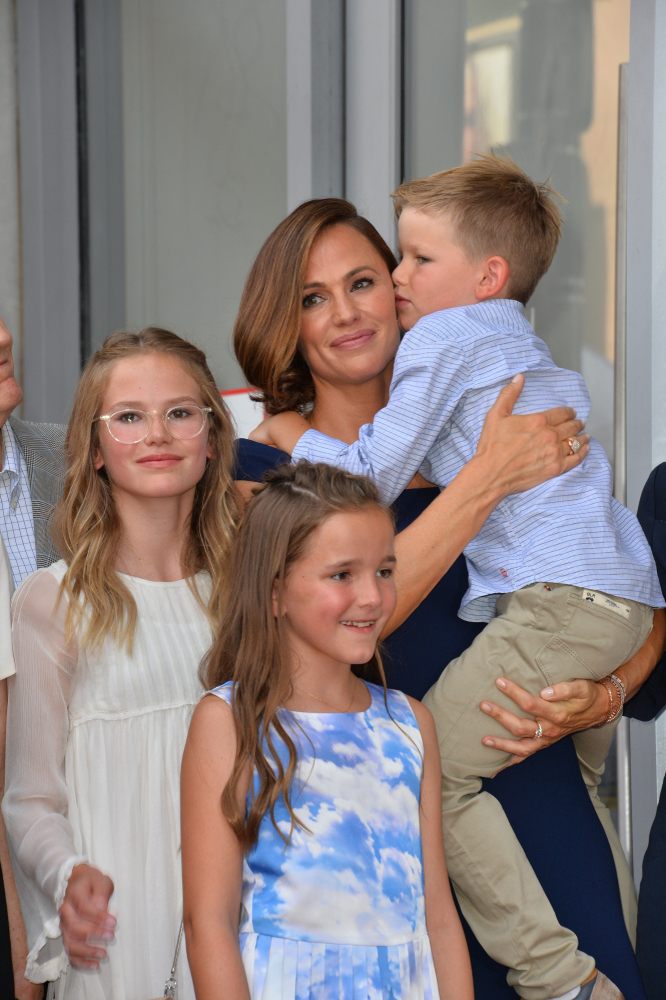 „Oto mężczyzna, który podbił serce Jennifer Garner 😍 Ich związek stał się naprawdę poważny!” ❤