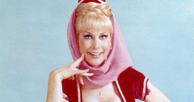 94-letnia Barbara Eden wygląda ponadczasowo na rzadkim nowym zdjęciu z mężem