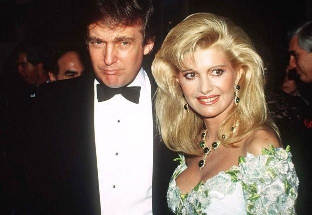 Blask Ivany Trump na przestrzeni lat: od kultowego stylu do współczesnej elegancji.