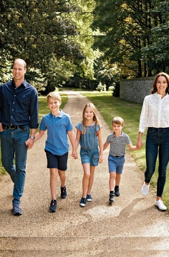 Kate Middleton w końcu potwierdziła pogłoski o nowym addition«» po miesiącach rozmów — i stało się to w najbardziej nieoczekiwanym momencie.
