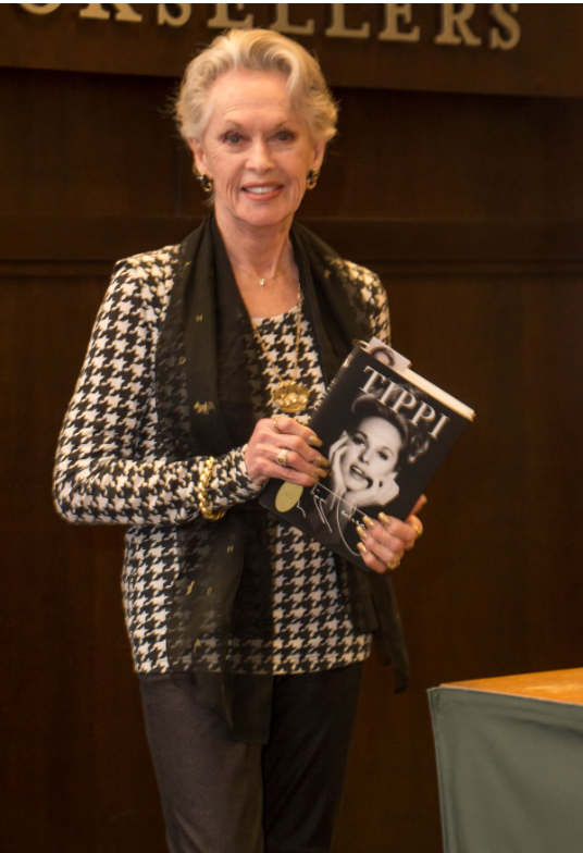 96-letnia Tippi Hedren rzadko pojawiała się publicznie w dniu swoich urodzin, podczas gdy demencja stopniowo przyćmiewa jej hollywoodzką spuściznę