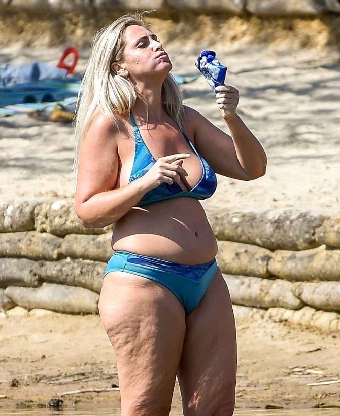 Czy to na pewno ona?: Archiwalne zdjęcie w bikini rozeszło się po sieci — dziś po prostu nie da się jej rozpoznać!