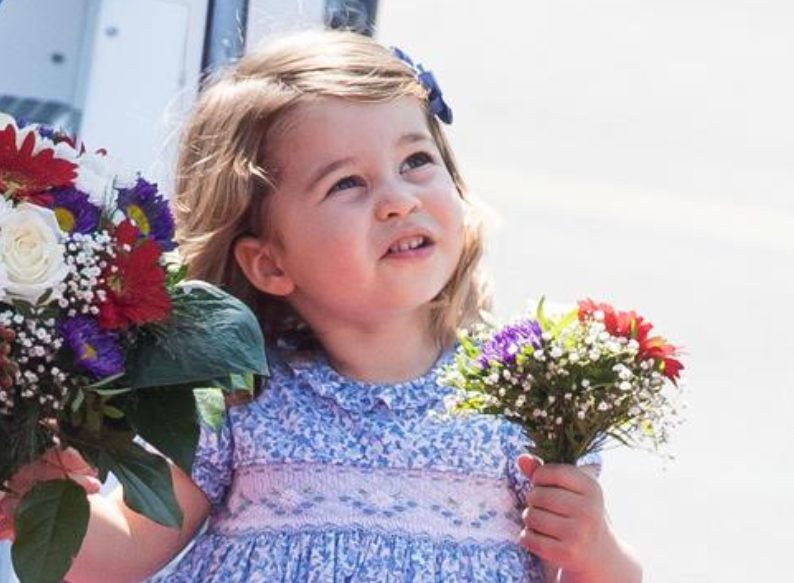 Niespotykane dotąd zdjęcie dla dzieci wywołało poruszenie: księżniczka Charlotte wygląda dokładnie jak księżna Diana!