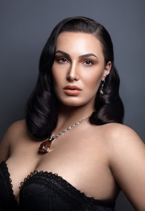 Córka Seagala, która podbiła świat mody plus size: jak wygląda teraz?