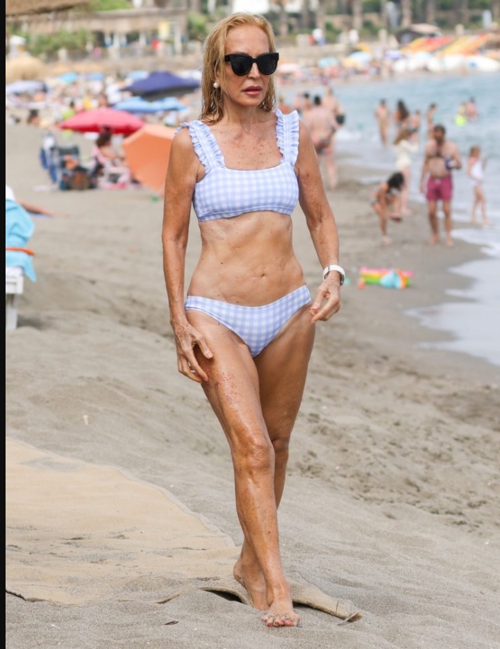 Hiszpańska celebrytka zauważona na luksusowych wakacjach na plaży: kim ona jest?