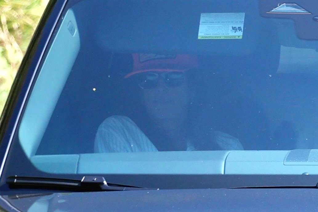 Zrozpaczoną Cindy Crawford zauważono przed domem jej syna po jego śmierci w wieku 27 lat