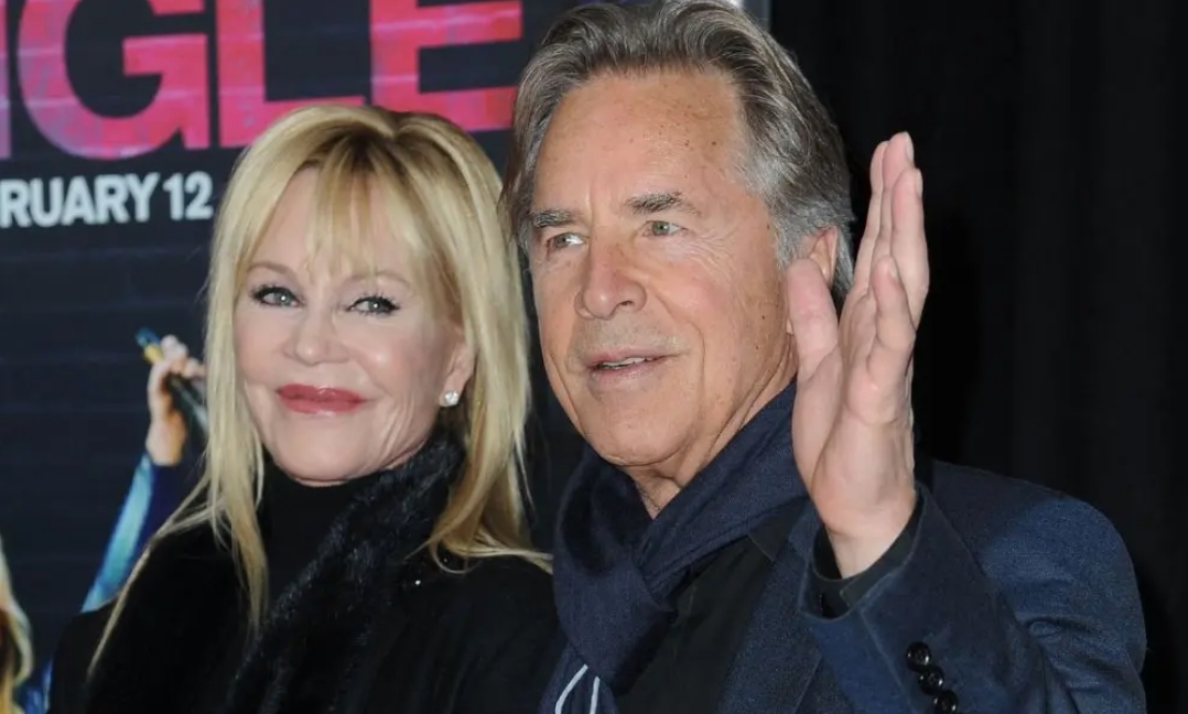 Archiwalne zdjęcie pary gwiazd: młodzi miłośnicy Hollywood wyglądają zupełnie nie do poznania!